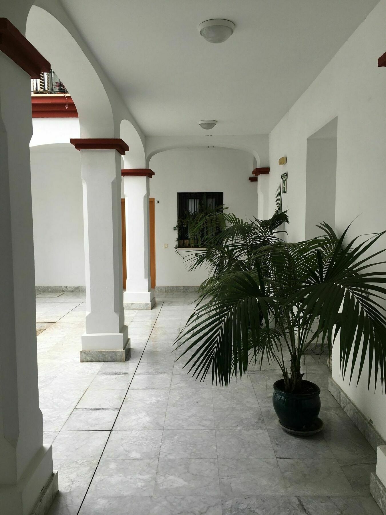Teodosio Apartment Free Parking & Central Ac Севиля Екстериор снимка