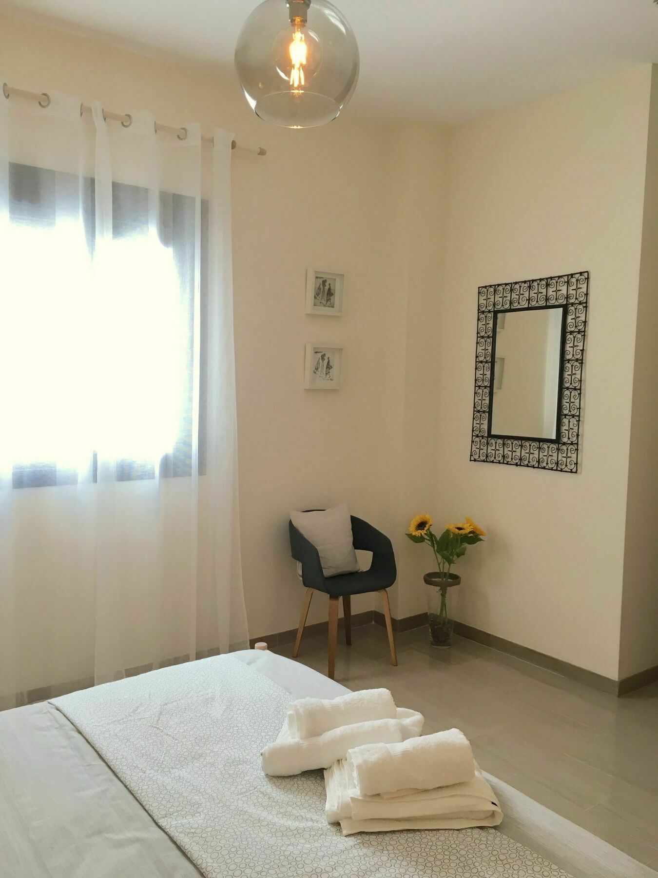 Teodosio Apartment Free Parking & Central Ac Севиля Екстериор снимка