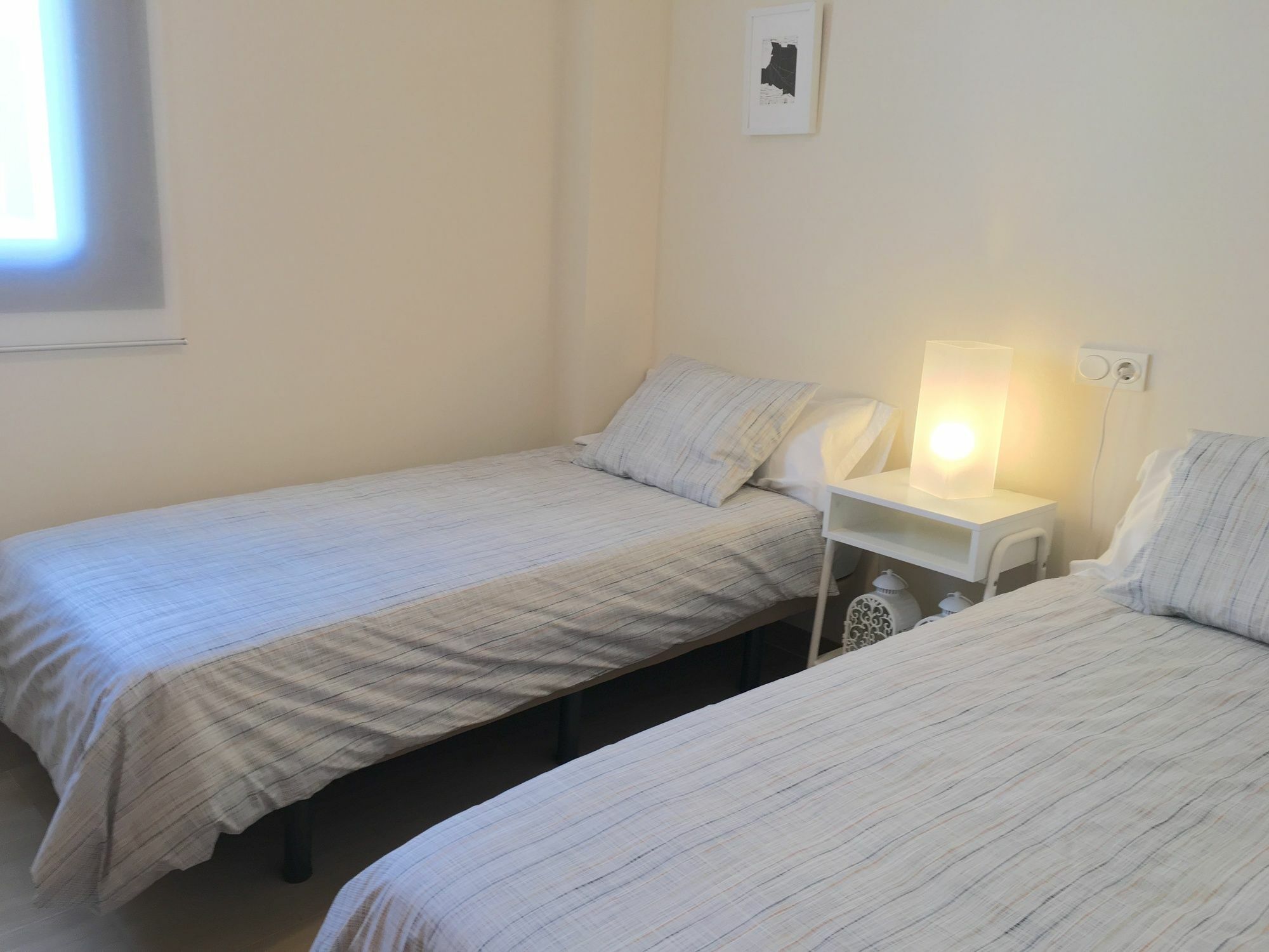 Teodosio Apartment Free Parking & Central Ac Севиля Екстериор снимка
