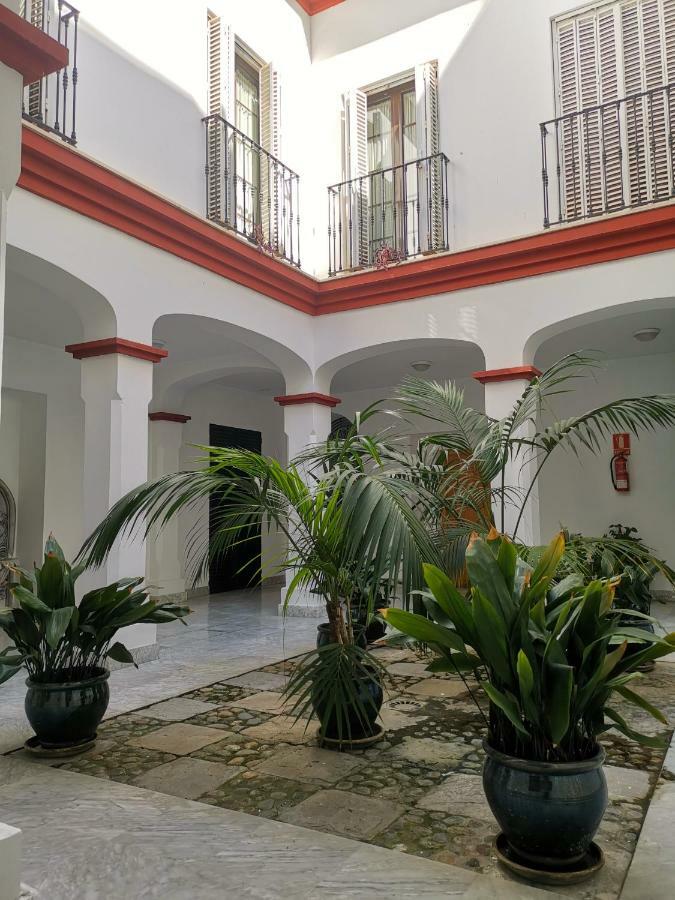 Teodosio Apartment Free Parking & Central Ac Севиля Екстериор снимка